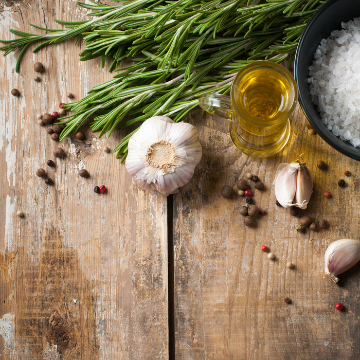 13 Natural Foods with Antibiotic Properties
